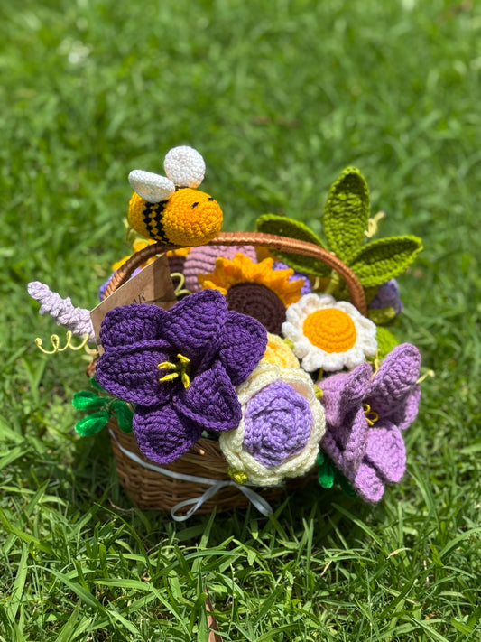 The Sunny Buzz Basket