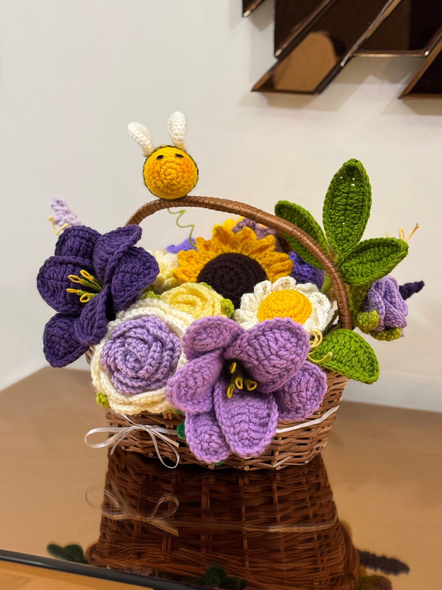 The Sunny Buzz Basket